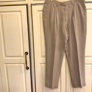 Keithmoor Mens Pleated Dressy Khaki Pants size 40 waist